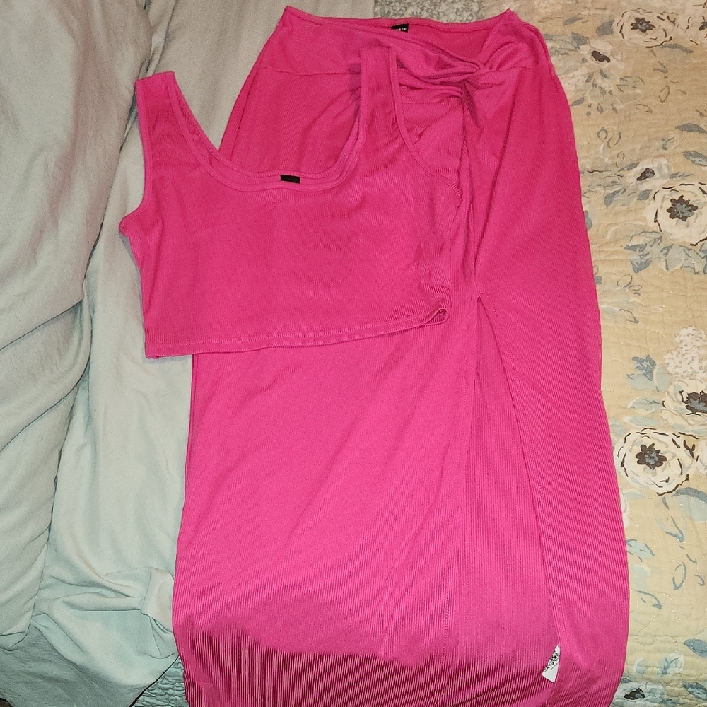 Pink Sleeveless Top and Skirt Set